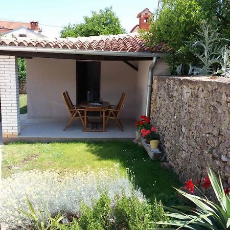 House Mergi Pomer Exterior foto